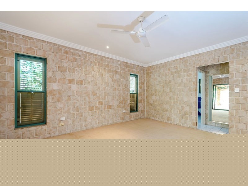 5 Maraboon Court, Clinton QLD 4680