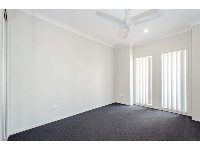 12 PHOENIX PLACE, Telina QLD 4680