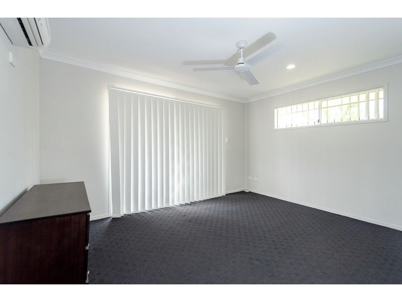 12 PHOENIX PLACE, Telina QLD 4680