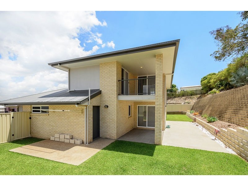 12 PHOENIX PLACE, Telina QLD 4680