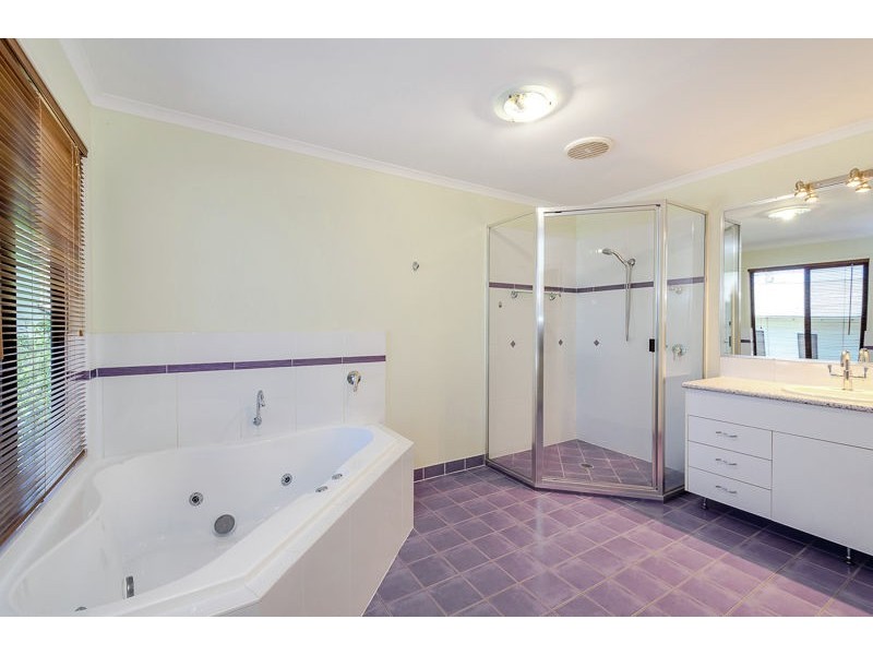 48 Malpas Street, Boyne Island QLD 4680