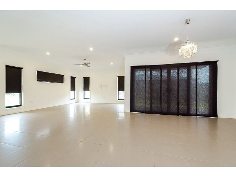 27 Beatle Parade, Calliope QLD 4680