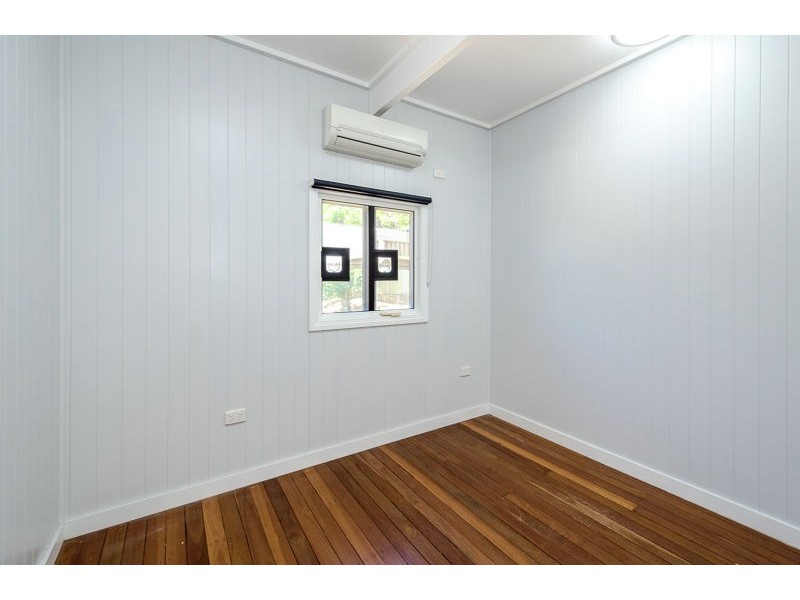 9 Williamson Street, West Gladstone QLD 4680