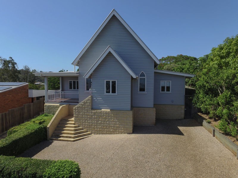 9 Williamson Street, West Gladstone QLD 4680