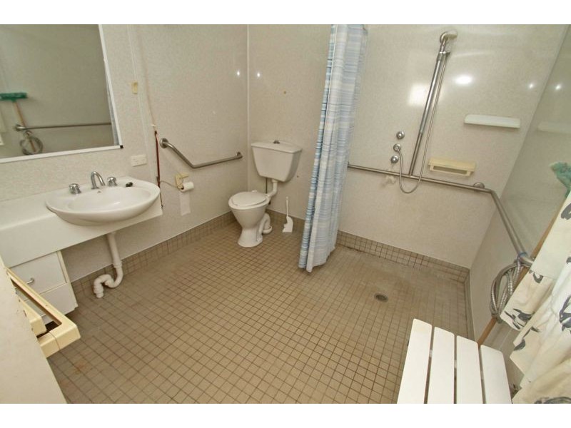 9a Side Street, West Gladstone QLD 4680