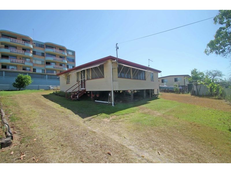 9a Side Street, West Gladstone QLD 4680