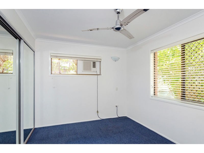 4 MERCEDES STREET, Clinton QLD 4680