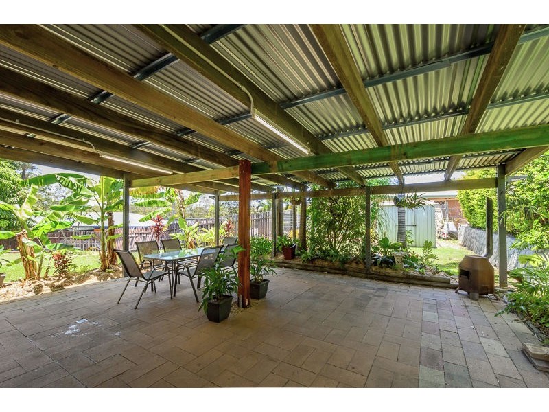 4 MERCEDES STREET, Clinton QLD 4680