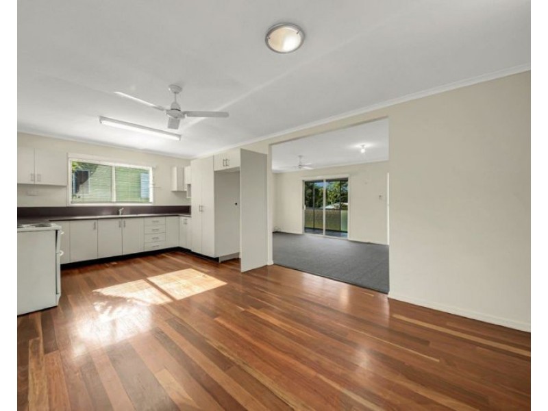 21 Cook Street, West Gladstone QLD 4680