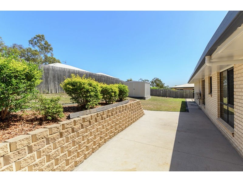 61 Keppel Avenue, Clinton QLD 4680