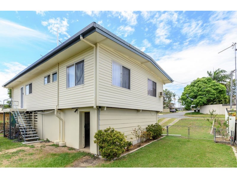 18 Schafer Street, Clinton QLD 4680