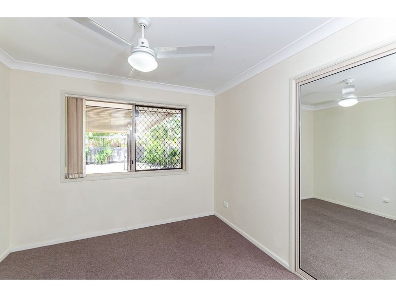 1 Seal Close, Clinton QLD 4680