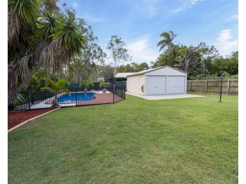 38 Hamilton Drive, Clinton QLD 4680