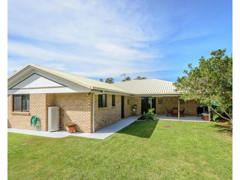 38 Hamilton Drive, Clinton QLD 4680