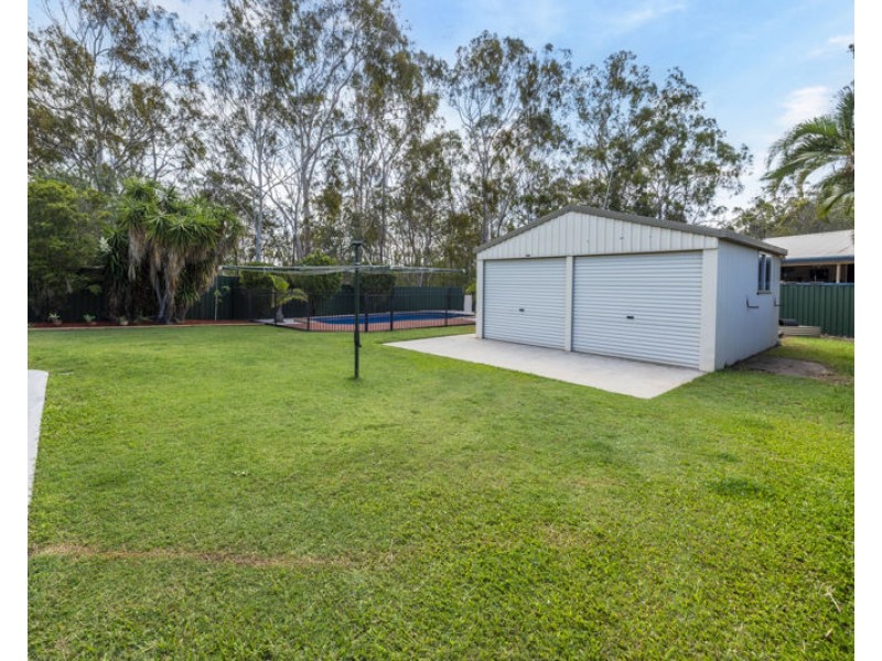 38 Hamilton Drive, Clinton QLD 4680