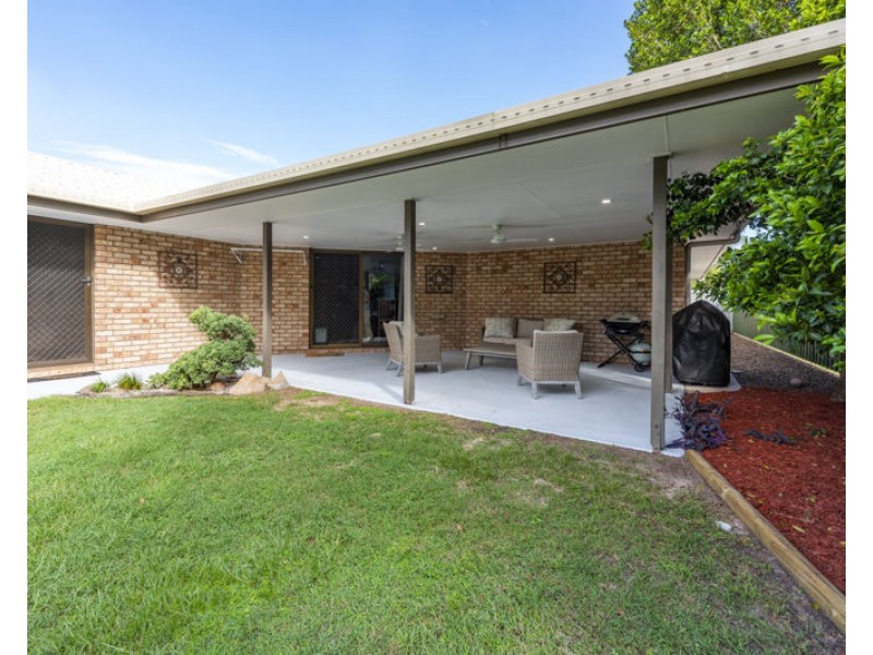 38 Hamilton Drive, Clinton QLD 4680