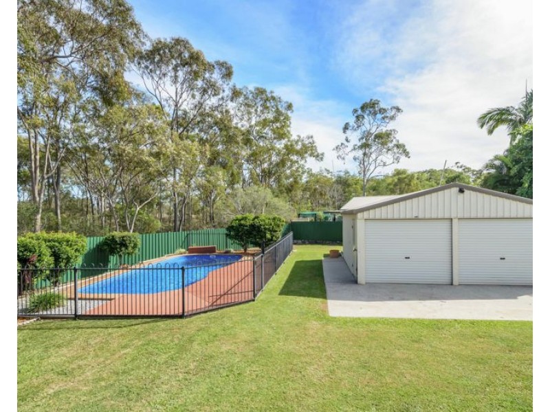 38 Hamilton Drive, Clinton QLD 4680
