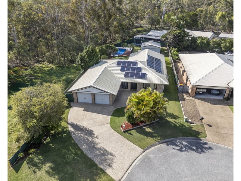 38 Hamilton Drive, Clinton QLD 4680
