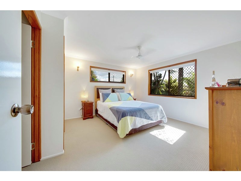 12 Luton Street, Telina QLD 4680