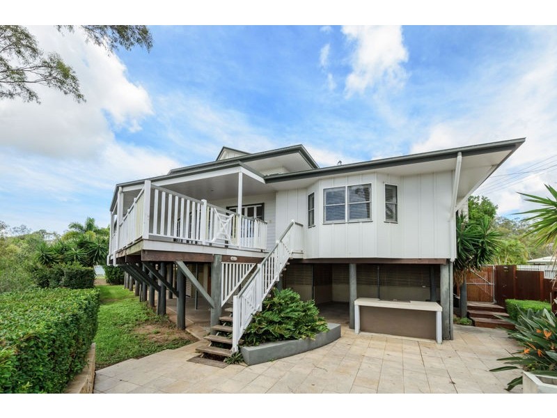 9 Piper Street, West Gladstone QLD 4680