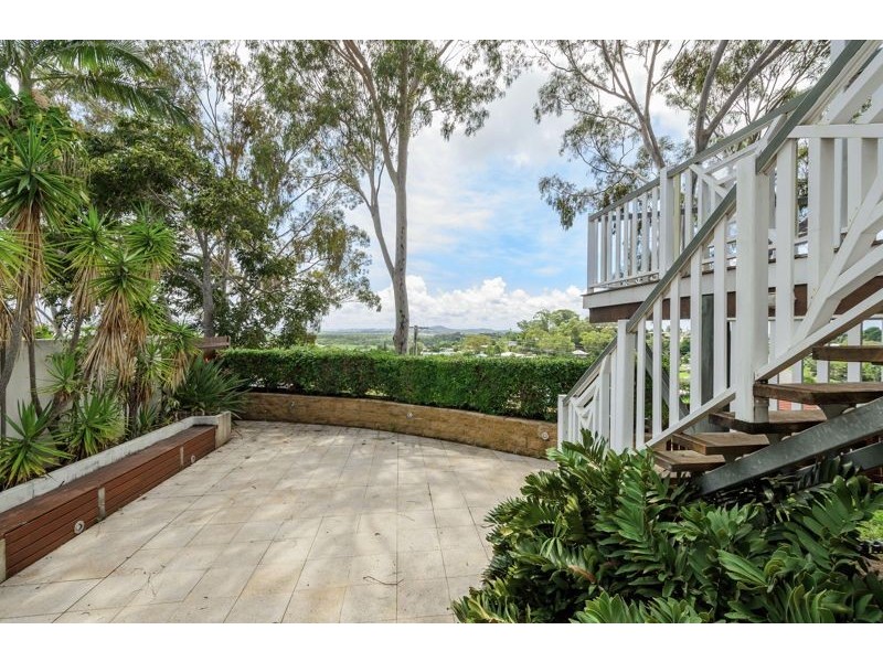 9 Piper Street, West Gladstone QLD 4680