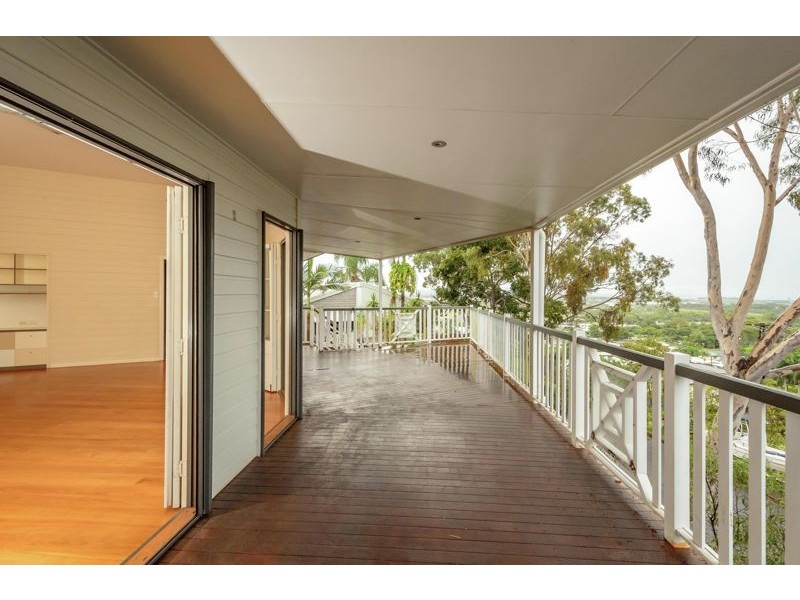 9 Piper Street, West Gladstone QLD 4680