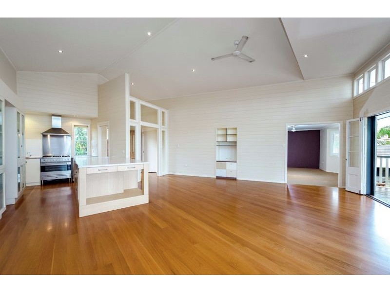 9 Piper Street, West Gladstone QLD 4680