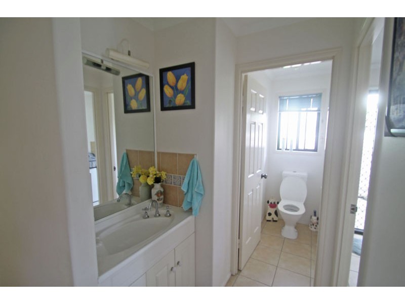 121A Col Brown Avenue, Clinton QLD 4680