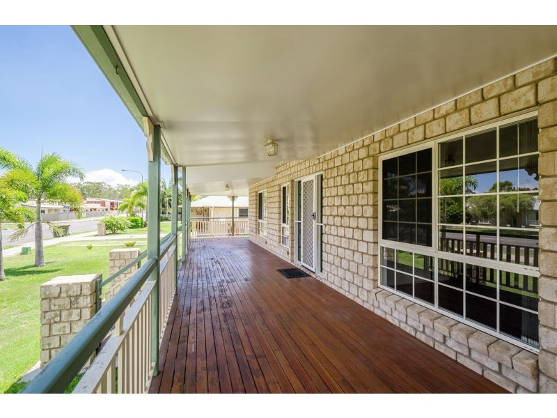 60 Witney Street, Telina QLD 4680