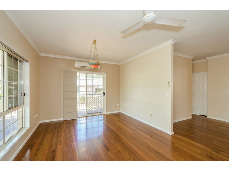 60 Witney Street, Telina QLD 4680