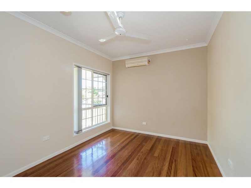 60 Witney Street, Telina QLD 4680
