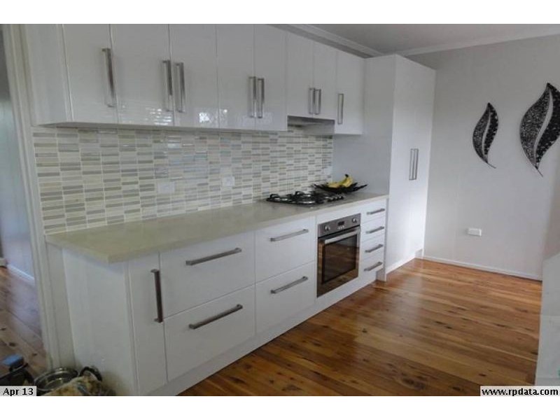 31 Pike Crescent, Toolooa QLD 4680