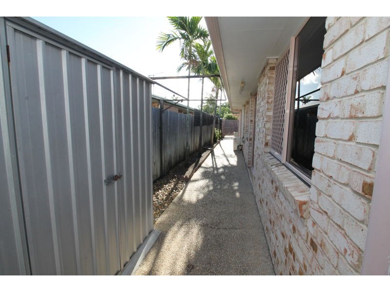 64 Aramac Drive, Clinton QLD 4680