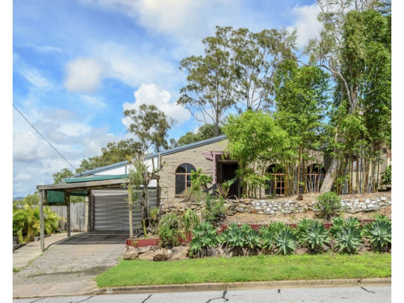 15 Cockatoo Drive, New Auckland QLD 4680