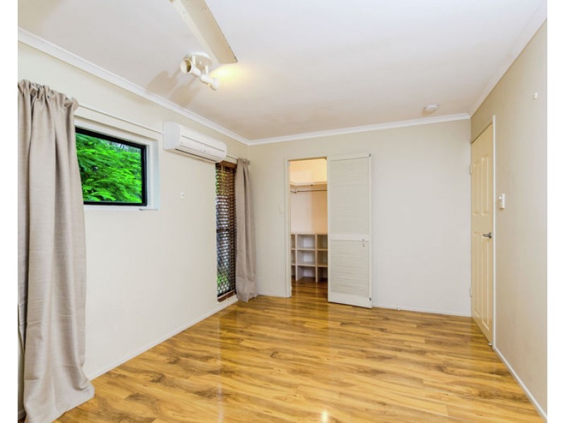 15 Cockatoo Drive, New Auckland QLD 4680