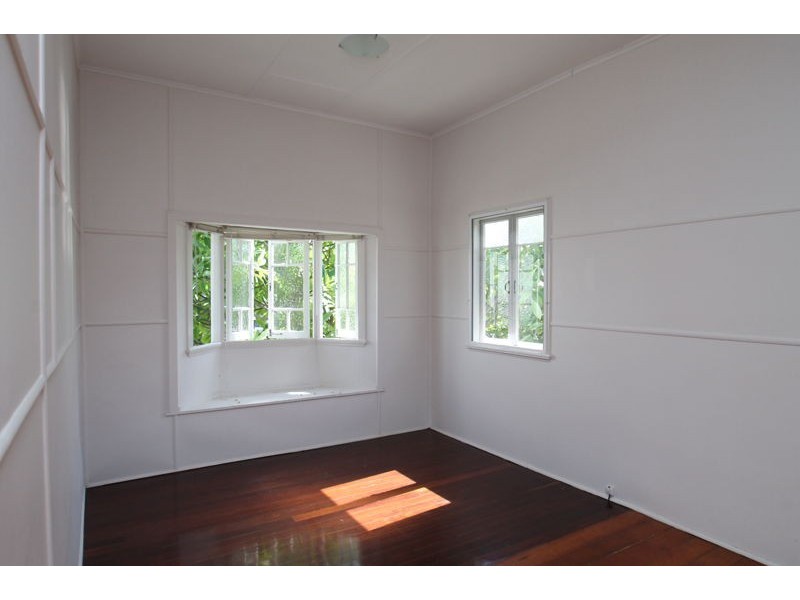 104 Oaka Lane, South Gladstone QLD 4680