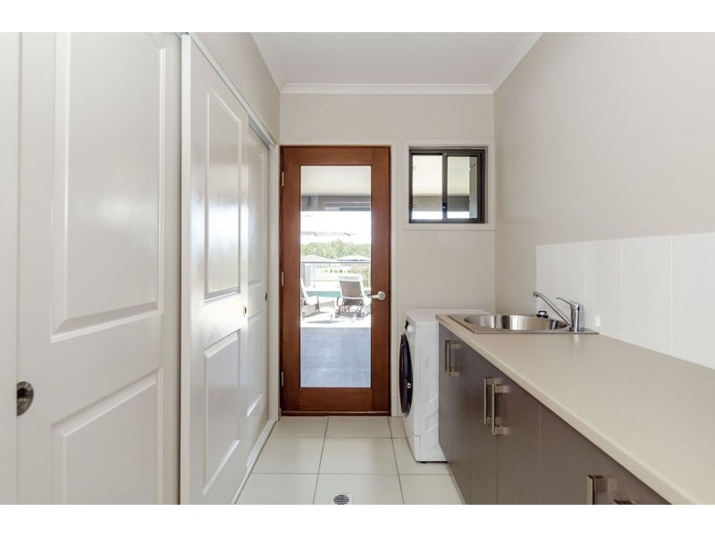 6 Jillaroo Close, Benaraby QLD 4680