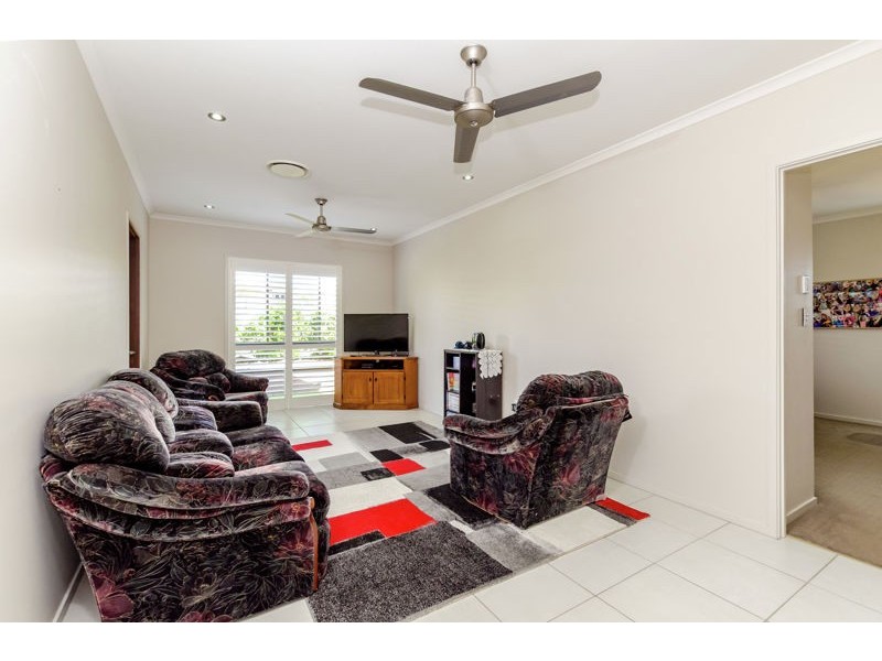 6 Jillaroo Close, Benaraby QLD 4680