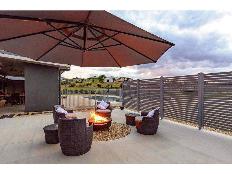 6 Jillaroo Close, Benaraby QLD 4680