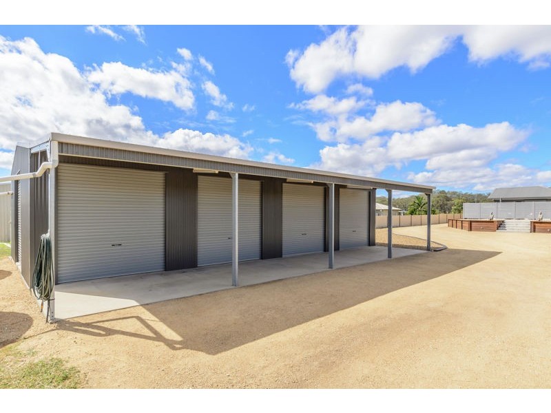 6 Jillaroo Close, Benaraby QLD 4680