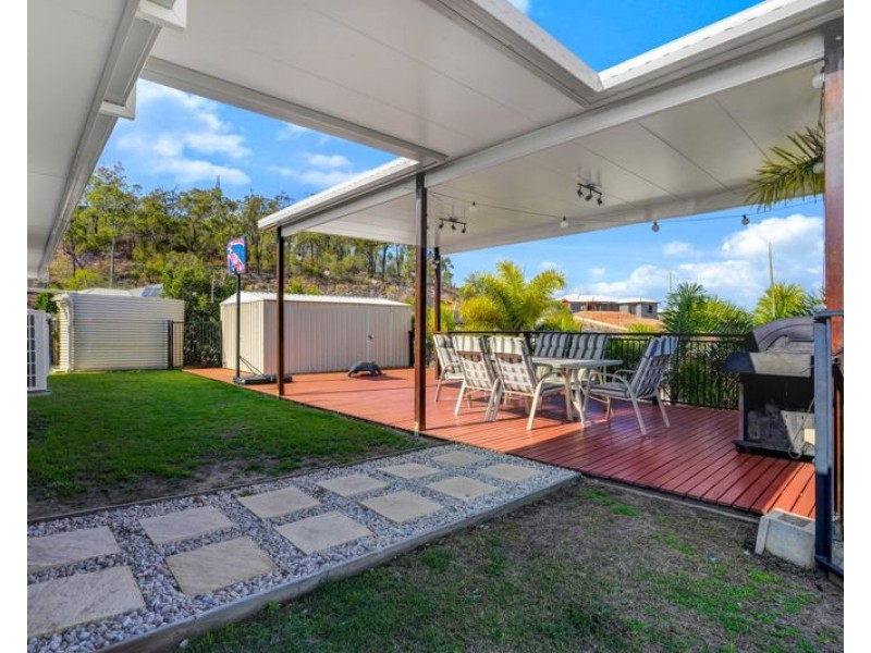 8 Wuruma Court, Clinton QLD 4680