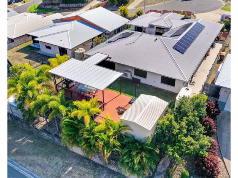 8 Wuruma Court, Clinton QLD 4680