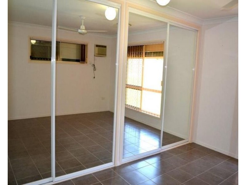 17 Witney Street, Telina QLD 4680