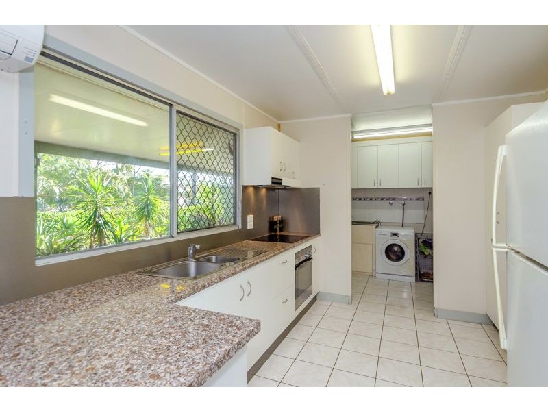 20 Illoura Road, Wurdong Heights QLD 4680