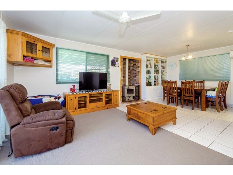 20 Illoura Road, Wurdong Heights QLD 4680