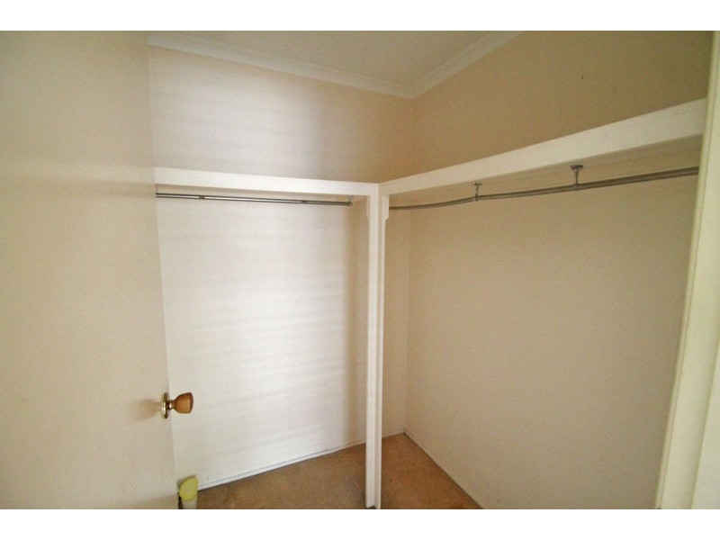 2 Tinaroo Court, Clinton QLD 4680