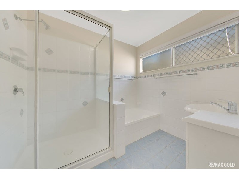 8 Irwin Close, Sun Valley QLD 4680