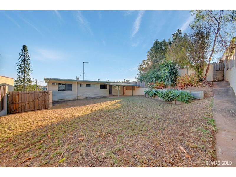 8 Irwin Close, Sun Valley QLD 4680