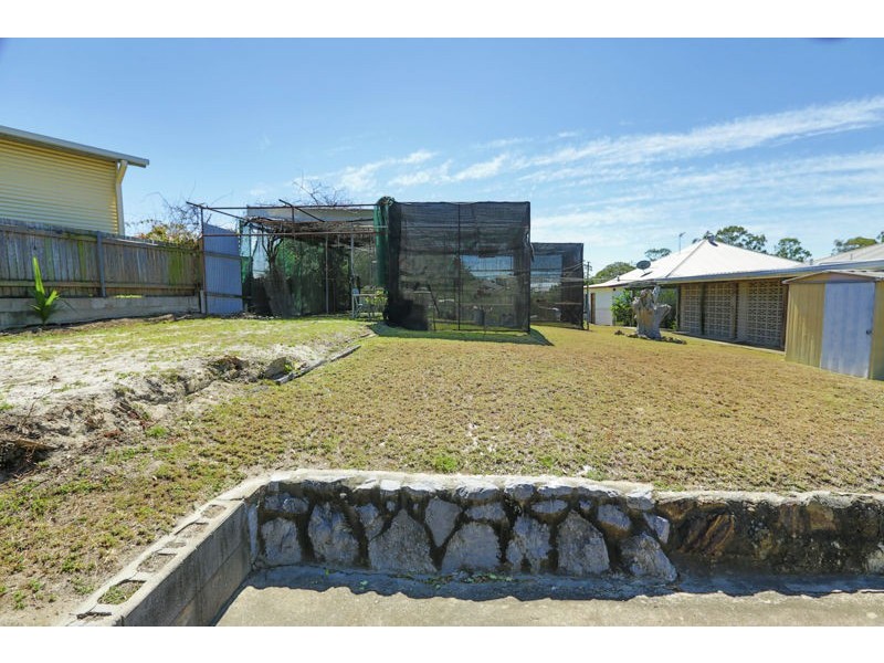 43 Higgins Street, West Gladstone QLD 4680