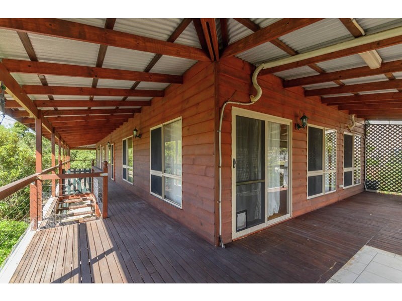 8 McCrudden Street, West Gladstone QLD 4680
